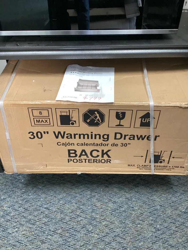 GE CTW900P2PS1 - Range at Doraville Store