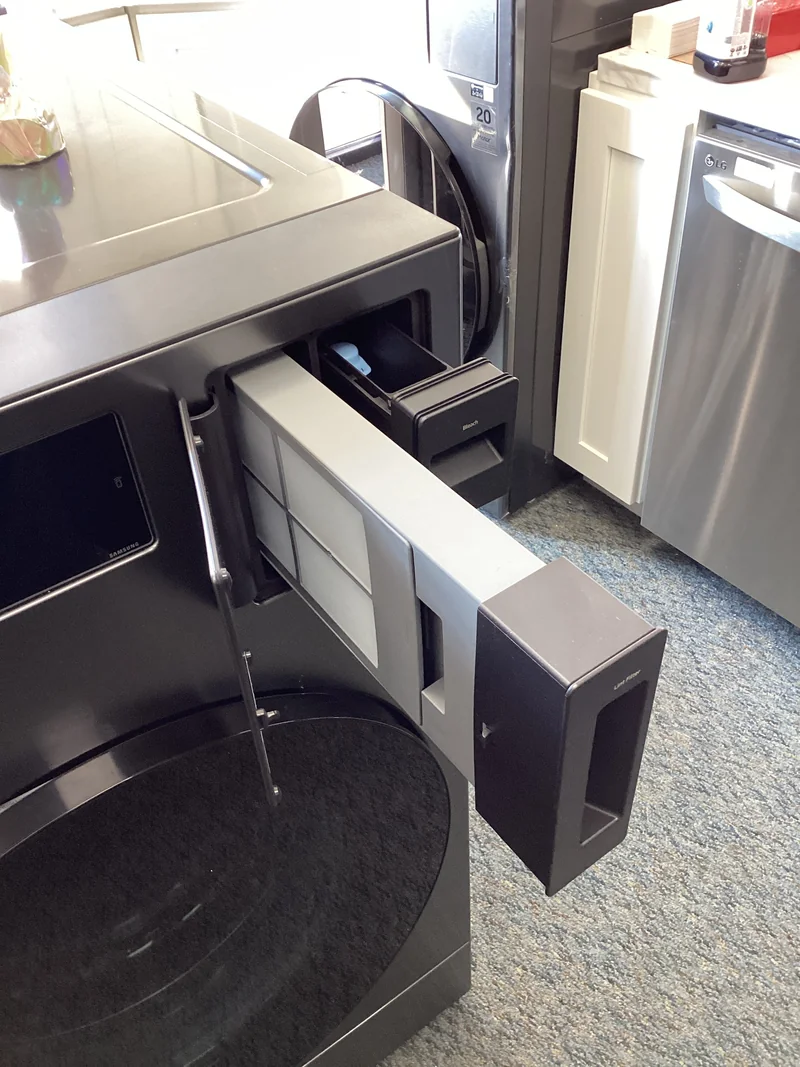 SAMSUNG WD53DBA900HZ - Washer/Dryer Combo at Doraville Store