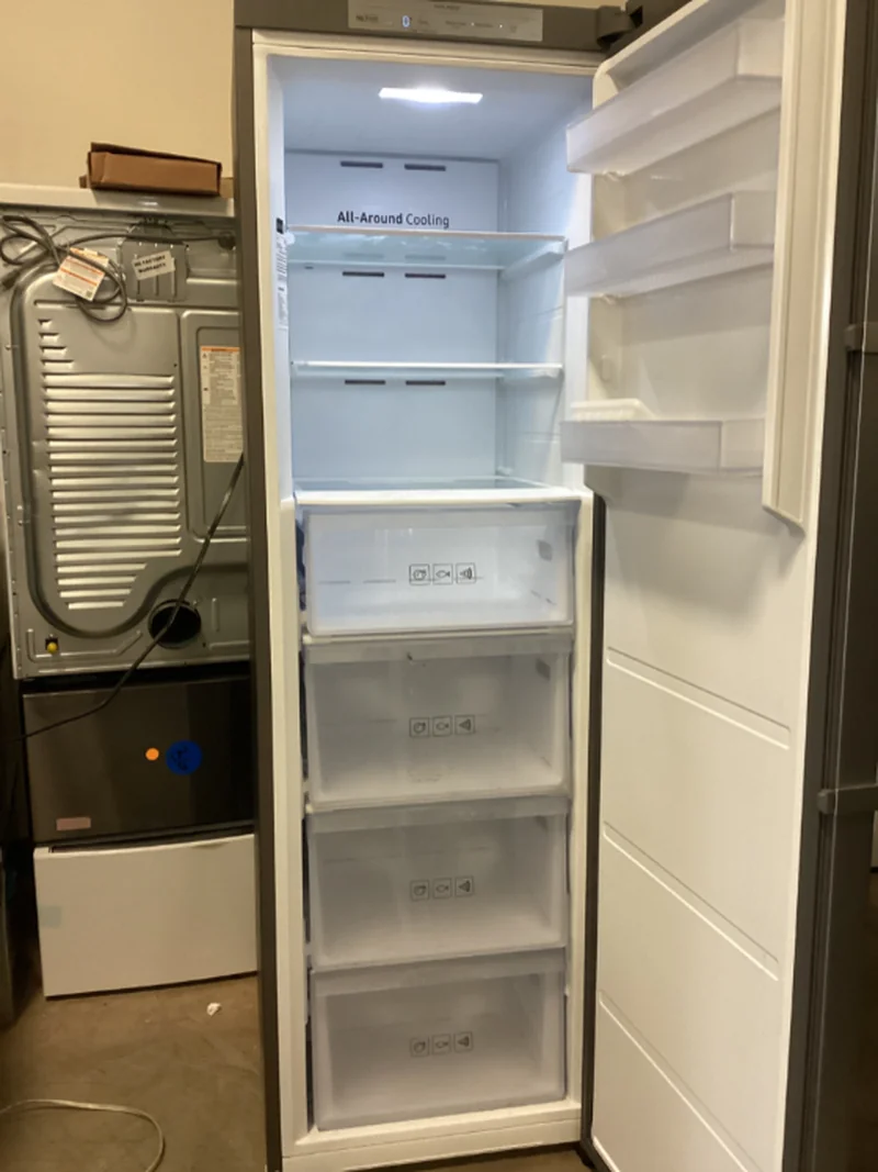 SAMSUNG RZ11M7074SA - FREEZER at Doraville Store