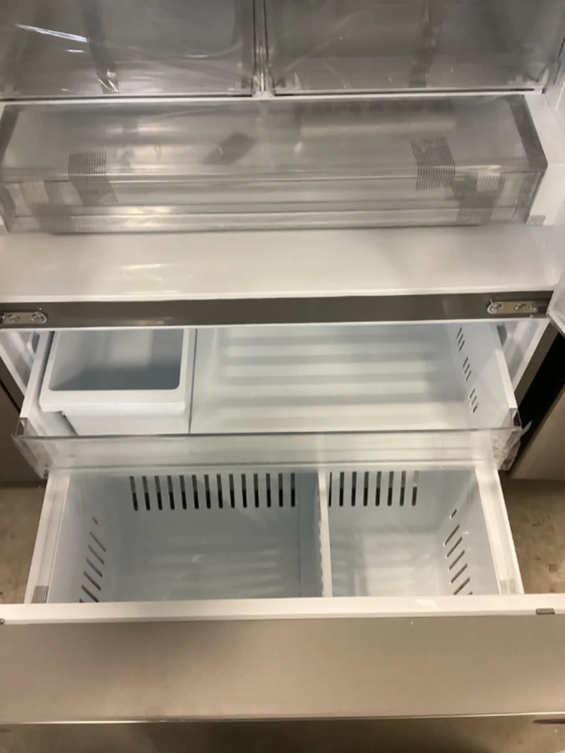 LG LRFXC2606S - French Door Refrigerator at Doraville Store